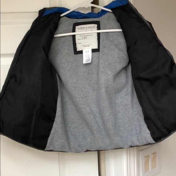 Carter's Black Puffy Coat - Picture 5 of 9